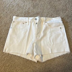Madewell relaxed denim shorts size 24
